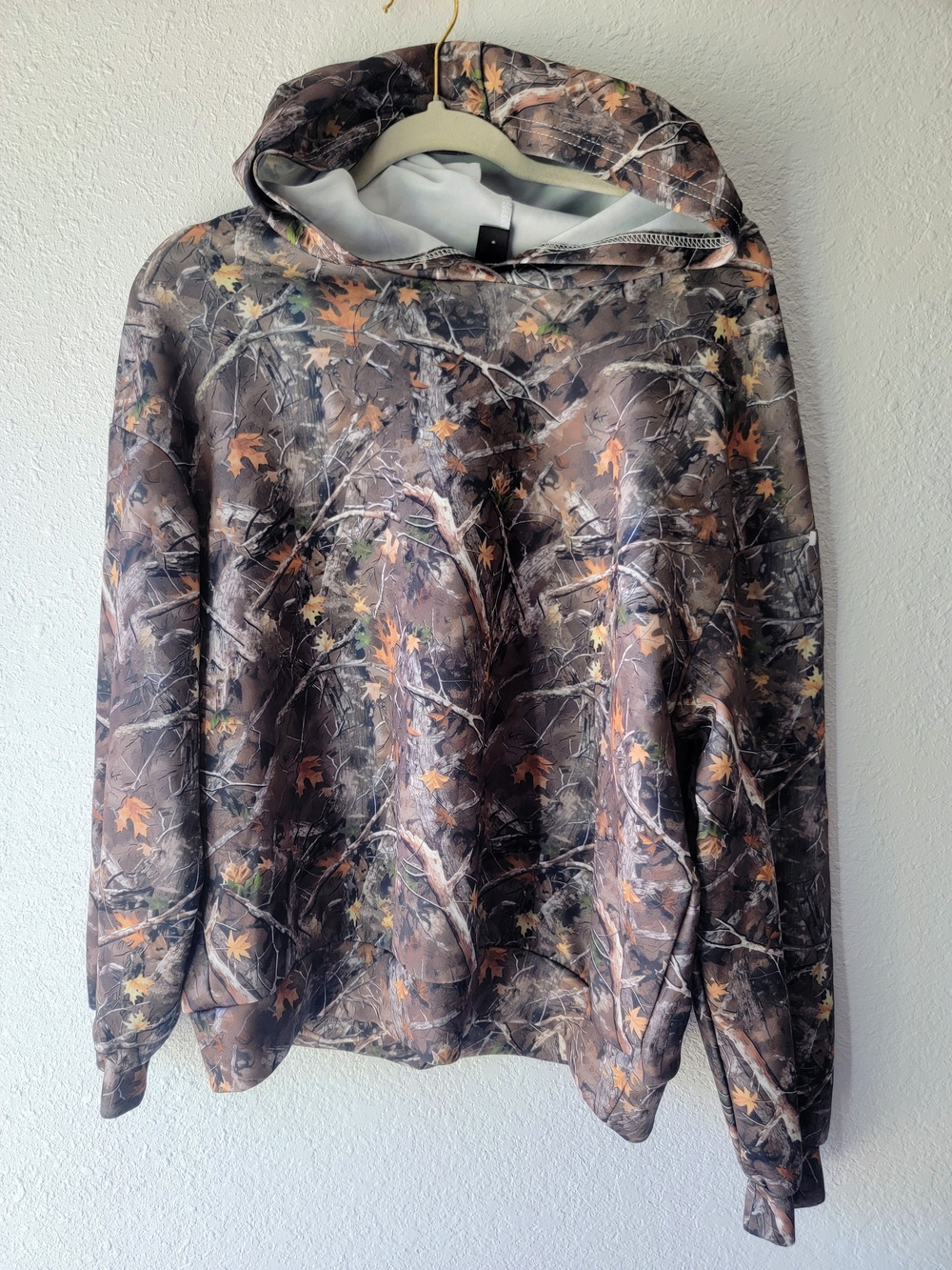 SHEIN Realtree Camo Pullover Hoodie in Brown and Green